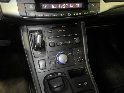 2011 Lexus CT 200h Premium