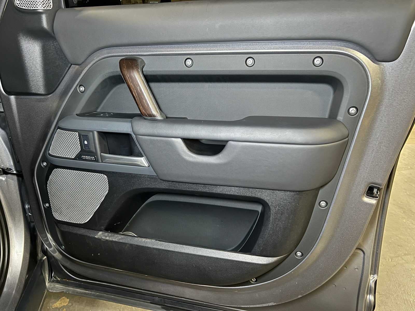 2024 Land Rover Defender X