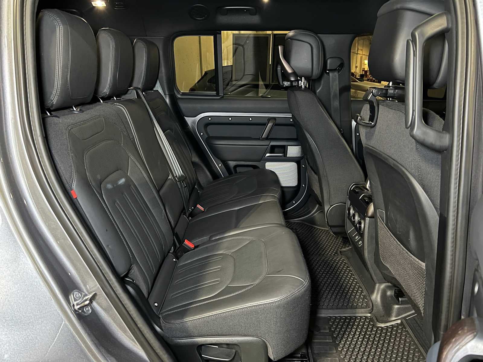 2024 Land Rover Defender X