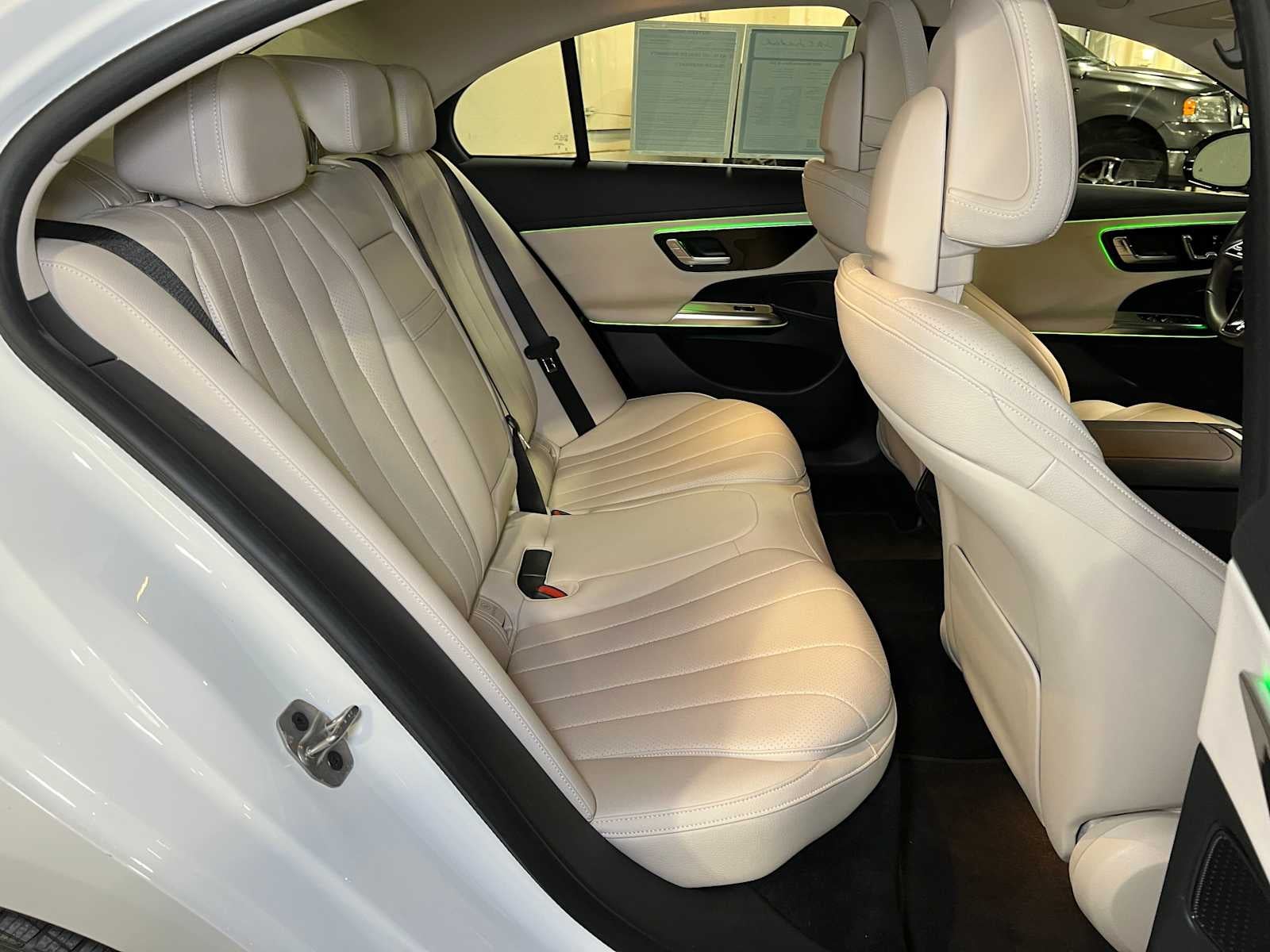 2025 Mercedes-Benz E-Class E 350