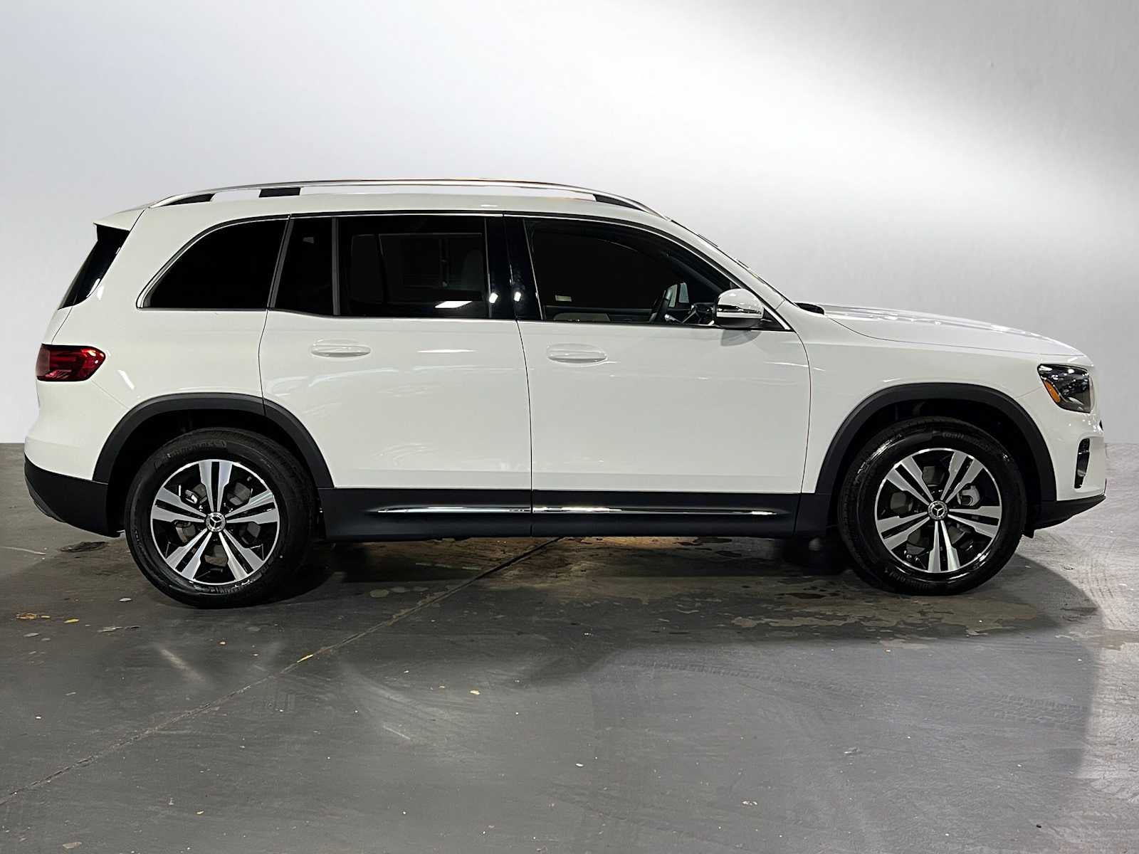 2025 Mercedes-Benz GLB GLB 250