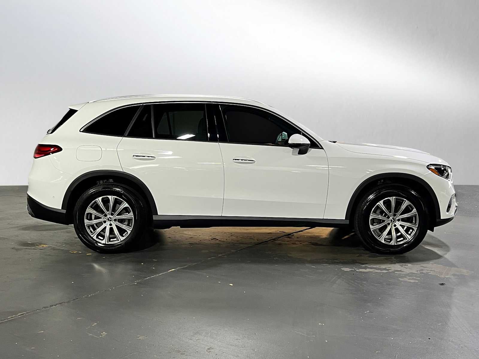 2025 Mercedes-Benz GLC GLC 300