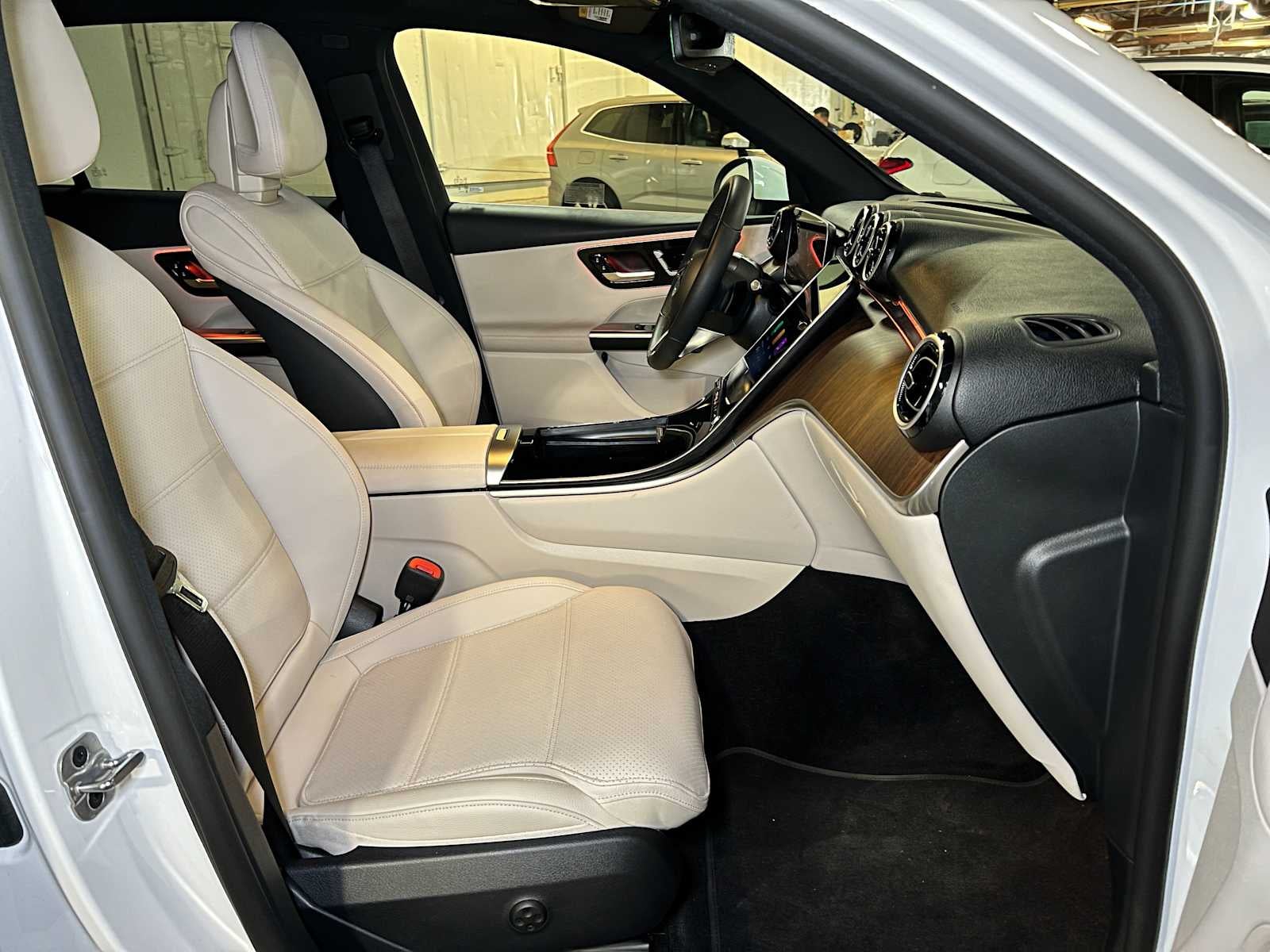 2025 Mercedes-Benz GLC GLC 300