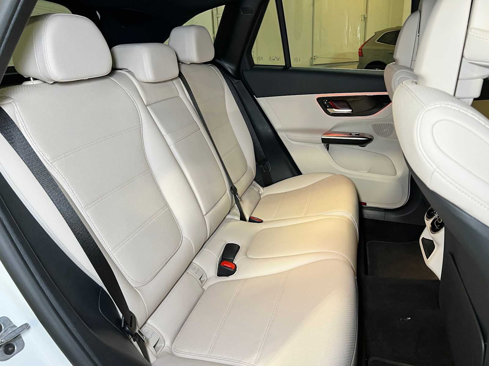 2025 Mercedes-Benz GLC GLC 300