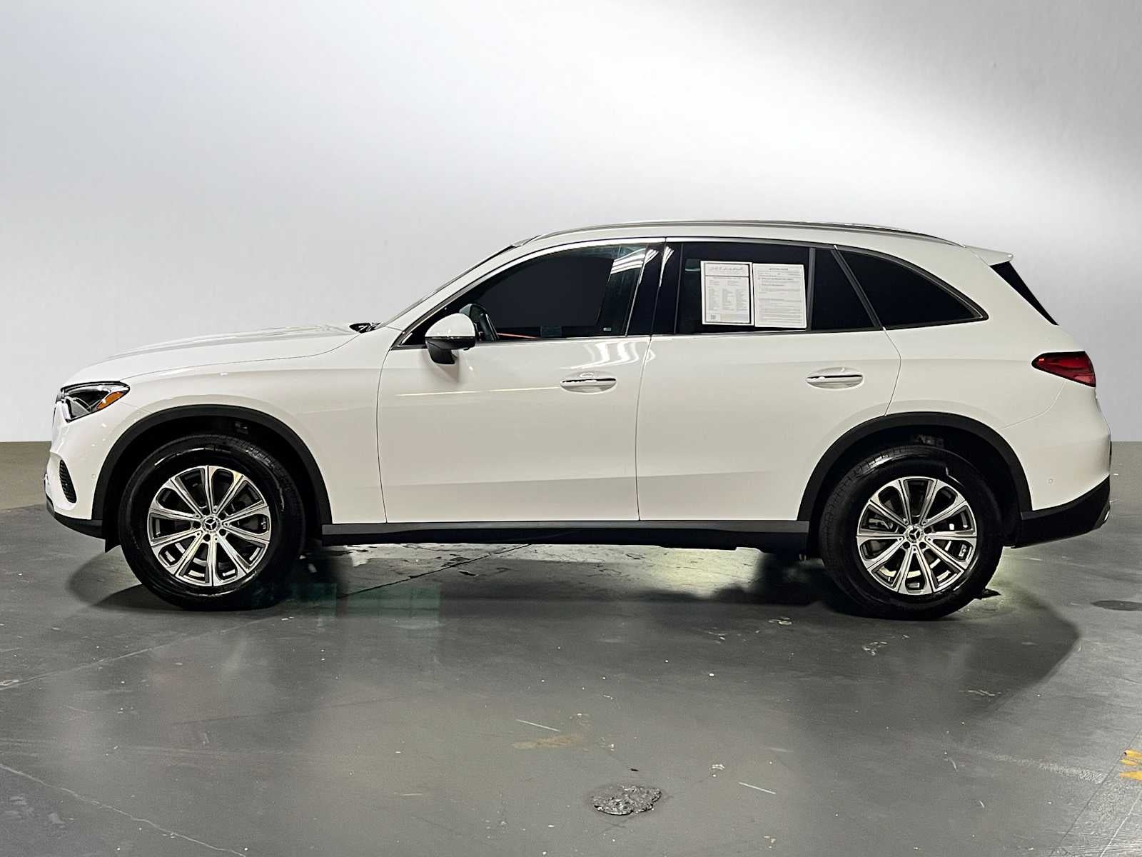 2025 Mercedes-Benz GLC GLC 300