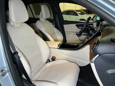 2025 Mercedes-Benz GLC GLC 300