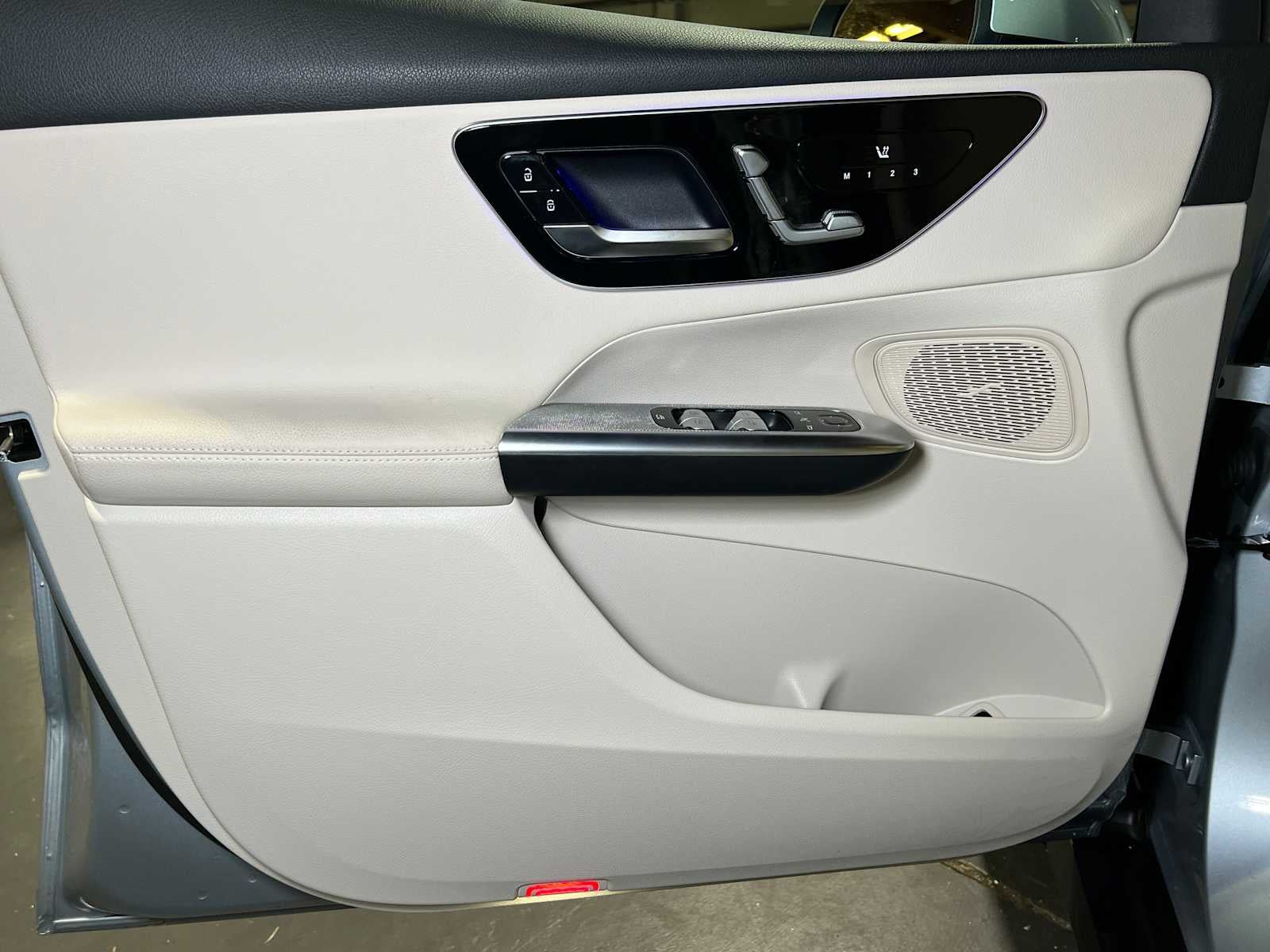 2025 Mercedes-Benz GLC GLC 300