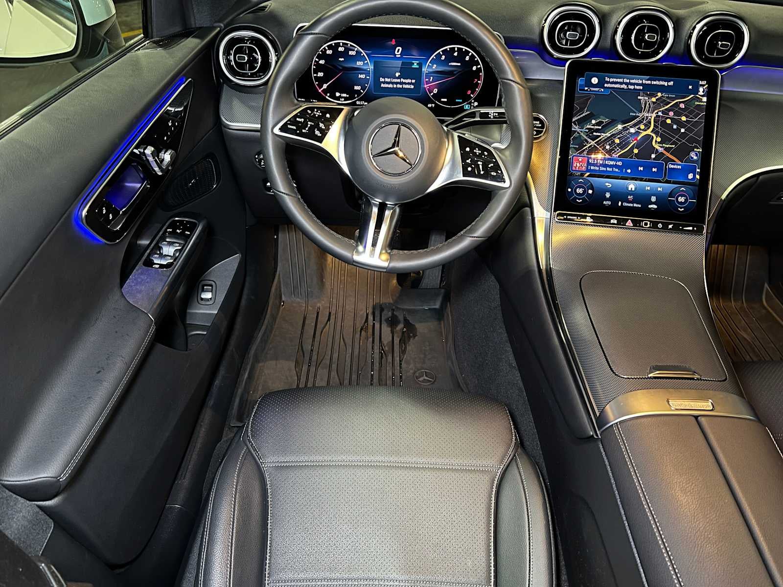 2025 Mercedes-Benz GLC GLC 300