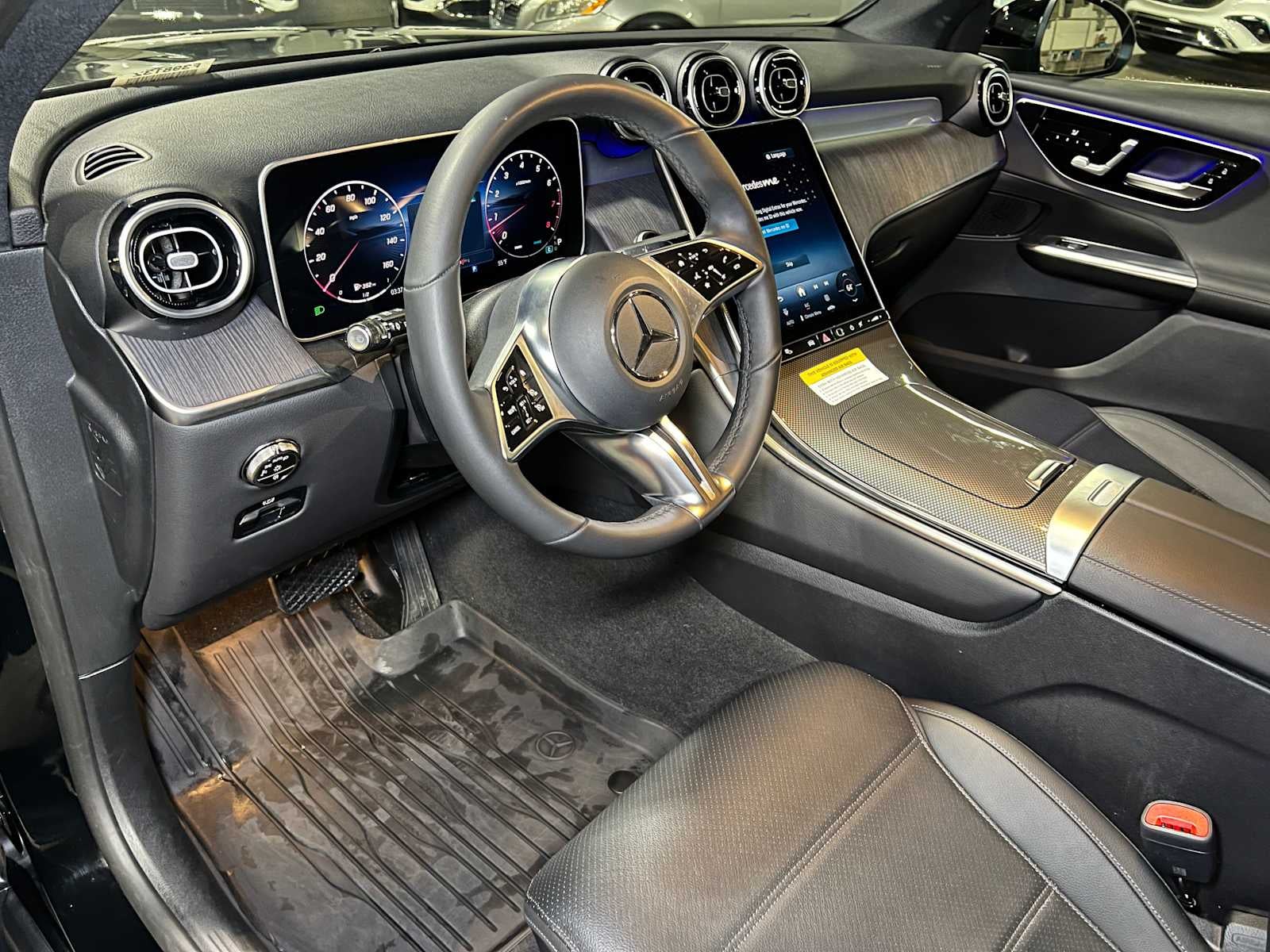2025 Mercedes-Benz GLC GLC 300