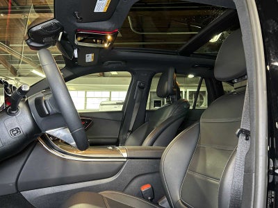 2025 Mercedes-Benz GLC GLC 300