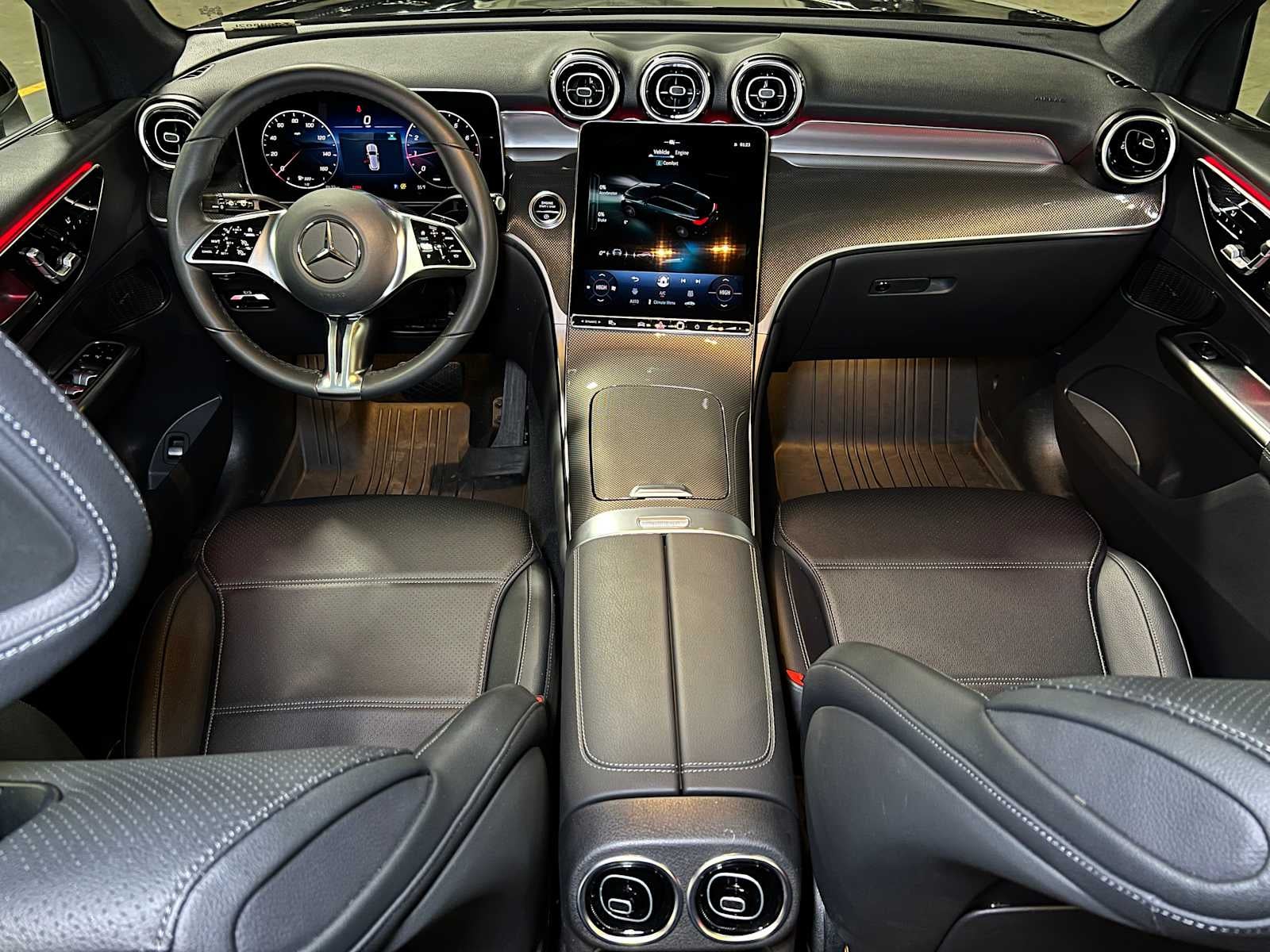 2025 Mercedes-Benz GLC GLC 300