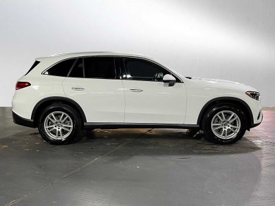 2025 Mercedes-Benz GLC GLC 300