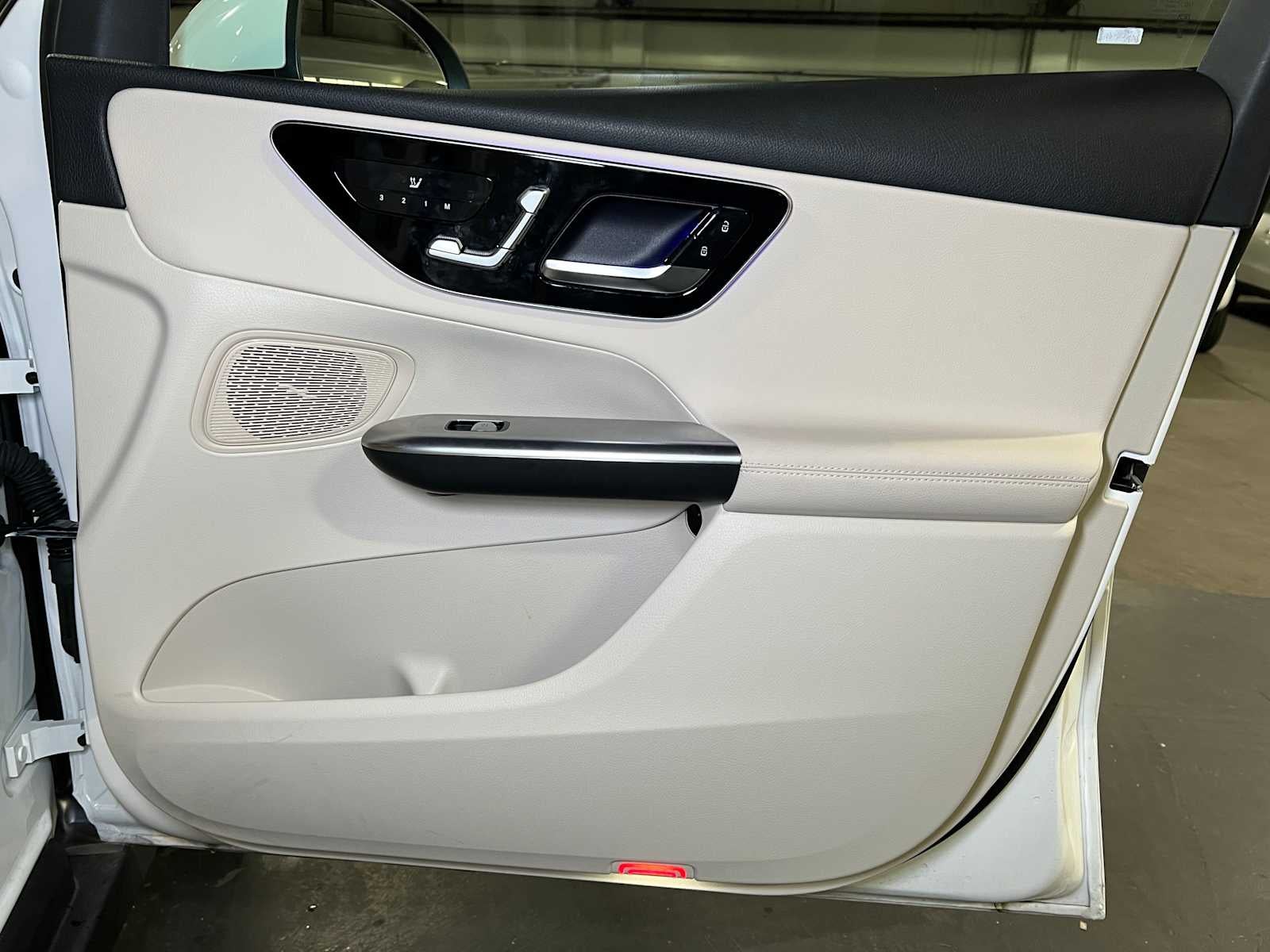 2025 Mercedes-Benz GLC GLC 300