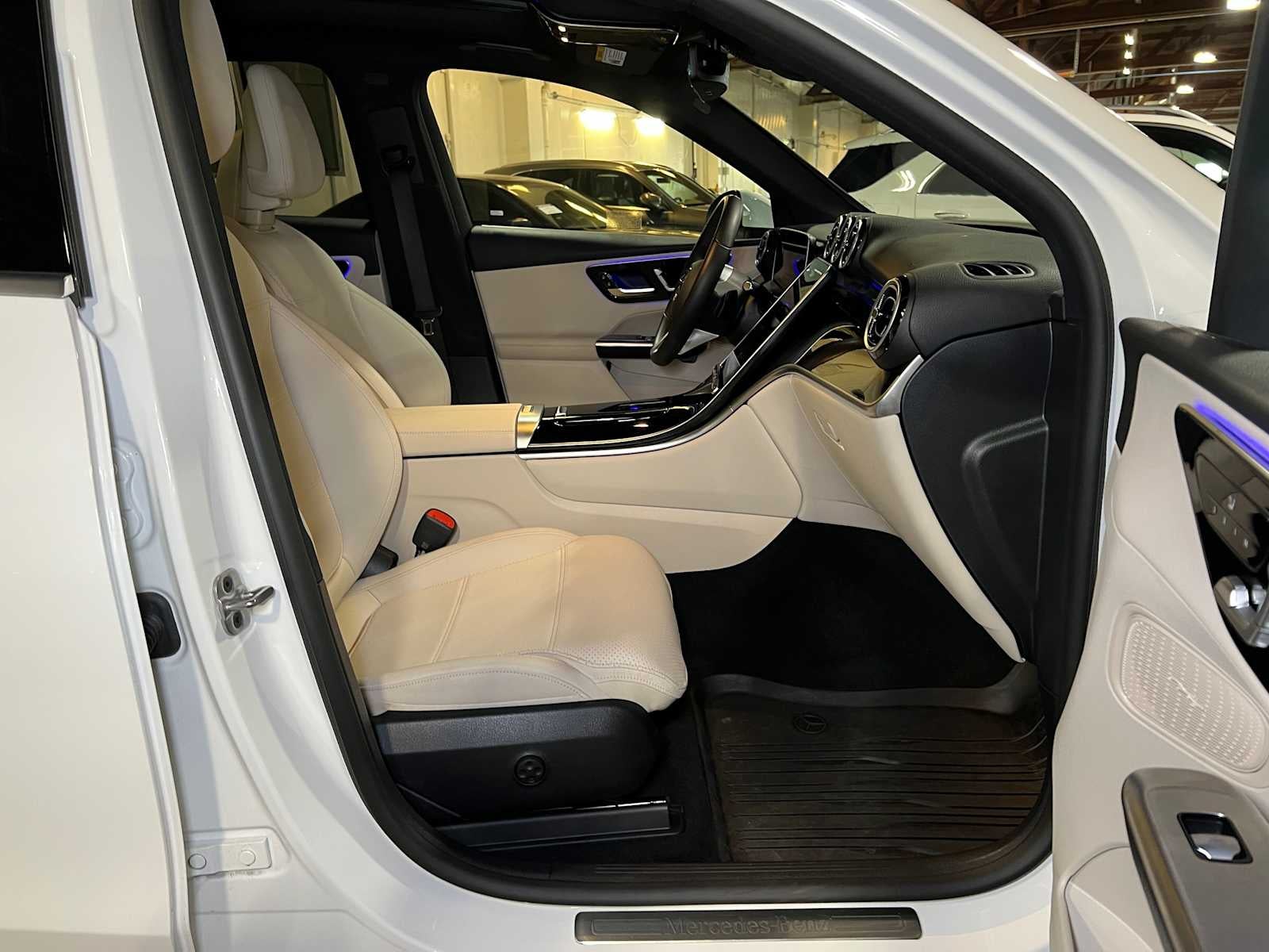 2025 Mercedes-Benz GLC GLC 300