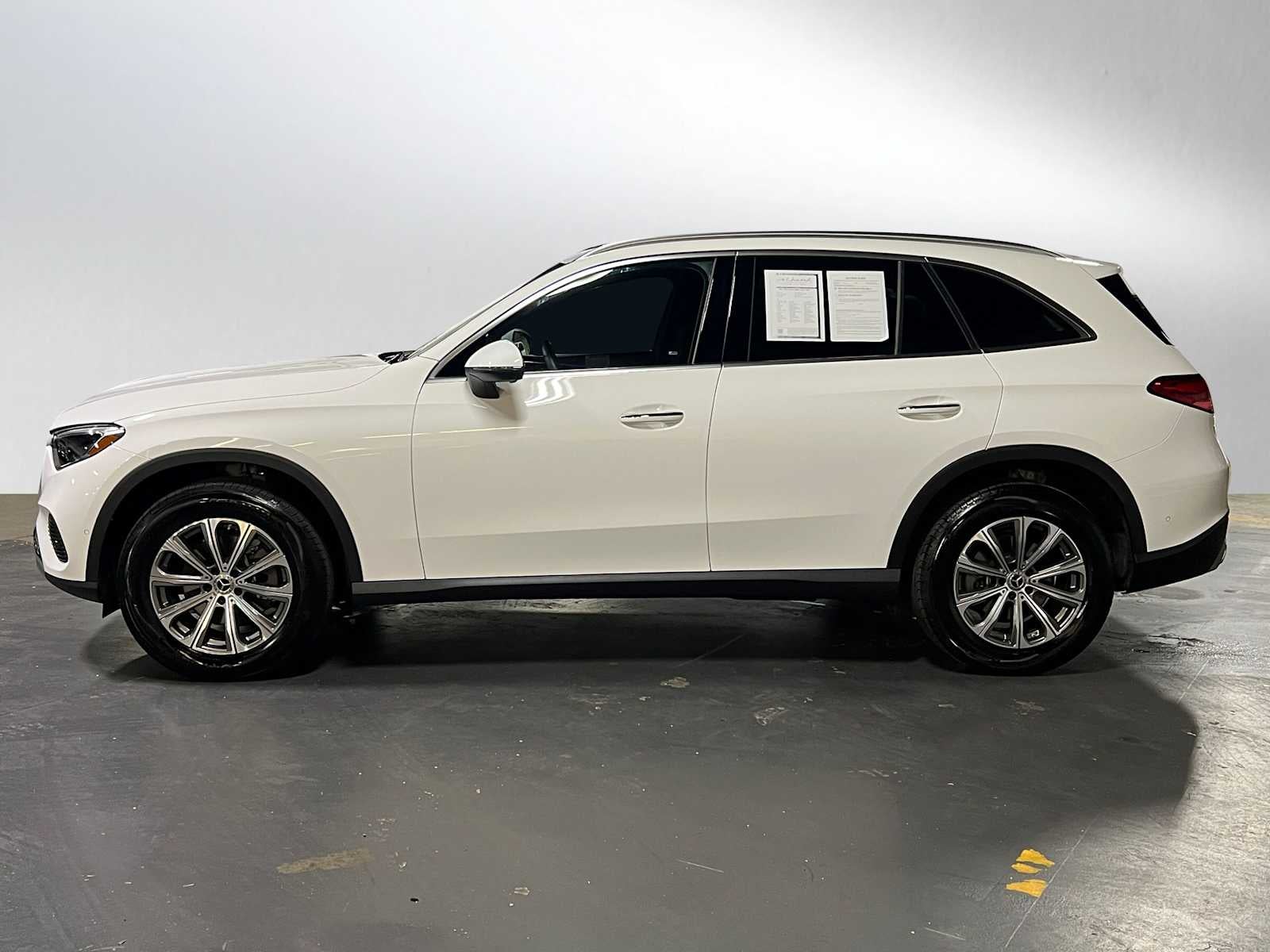 2025 Mercedes-Benz GLC GLC 300