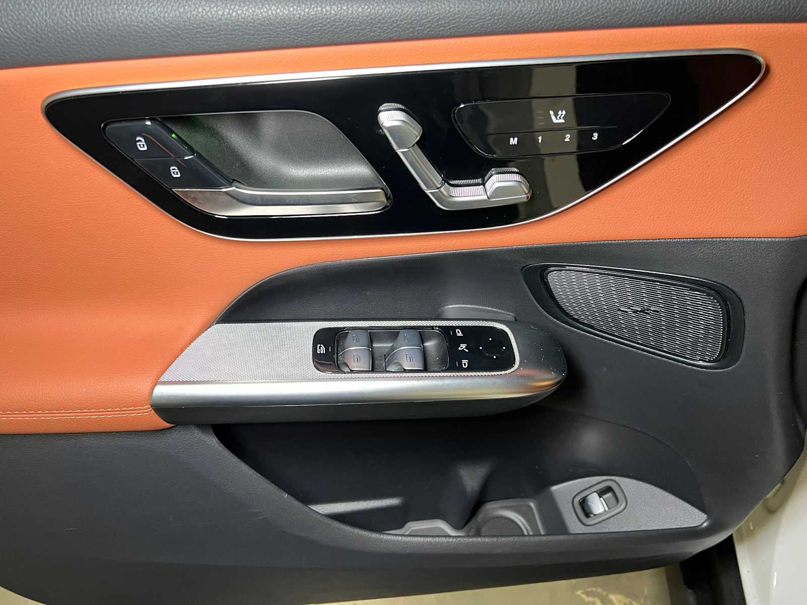 2025 Mercedes-Benz GLC GLC 300