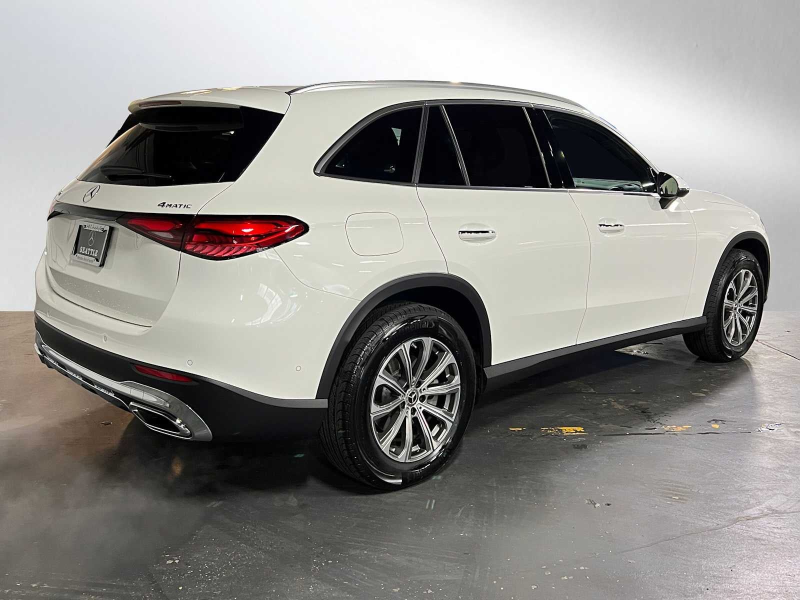 2025 Mercedes-Benz GLC GLC 300