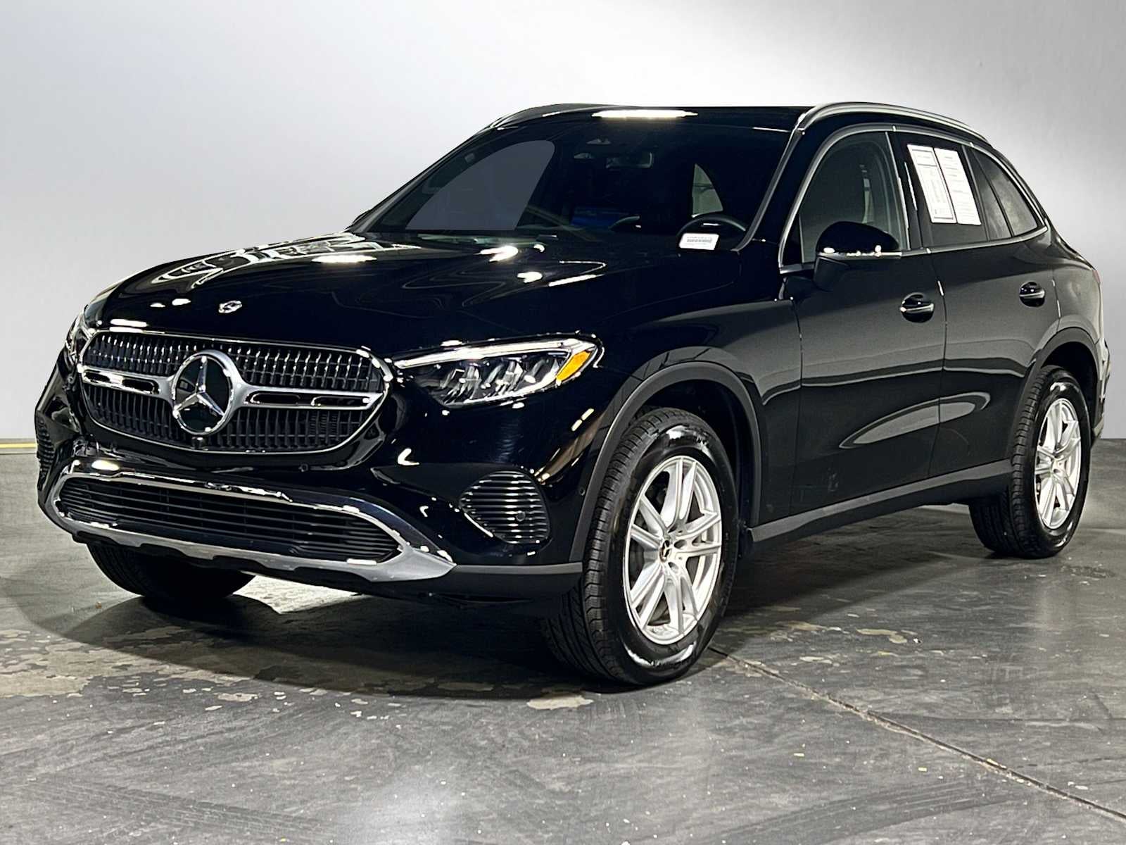 2025 Mercedes-Benz GLC GLC 300