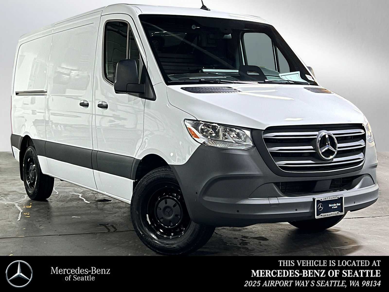 2025 Mercedes-Benz Sprinter 2500 Standard Roof I4 Diesel 144" RWD