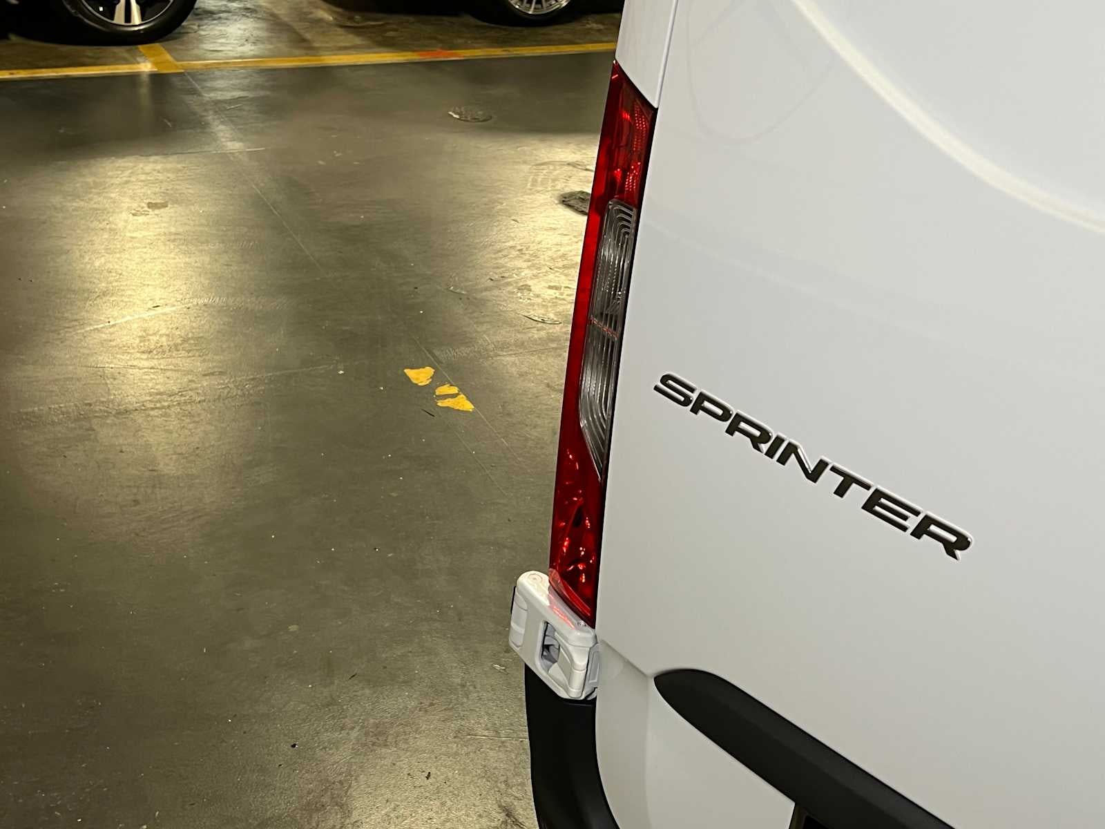 2025 Mercedes-Benz Sprinter 2500 Standard Roof I4 Diesel 144" RWD