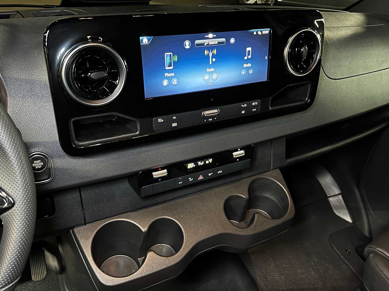 2025 Mercedes-Benz Sprinter 2500 Standard Roof I4 Diesel 144" RWD