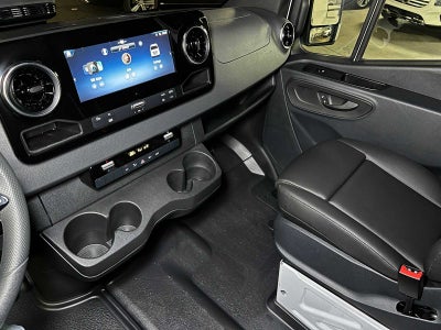 2025 Mercedes-Benz Sprinter 2500 Standard Roof I4 Diesel 144" RWD