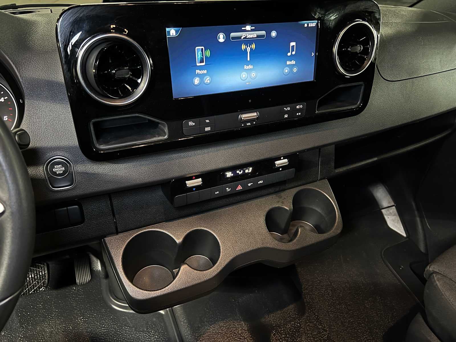 2025 Mercedes-Benz Sprinter 2500 Standard Roof I4 Diesel 144" RWD