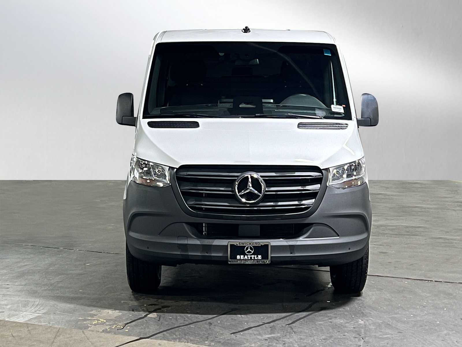 2025 Mercedes-Benz Sprinter 2500 Standard Roof I4 Diesel 144" RWD
