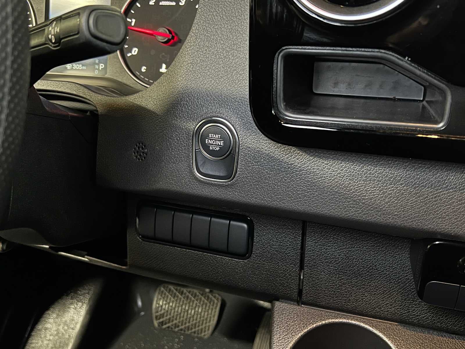 2025 Mercedes-Benz Sprinter 2500 Standard Roof I4 Diesel 144" RWD