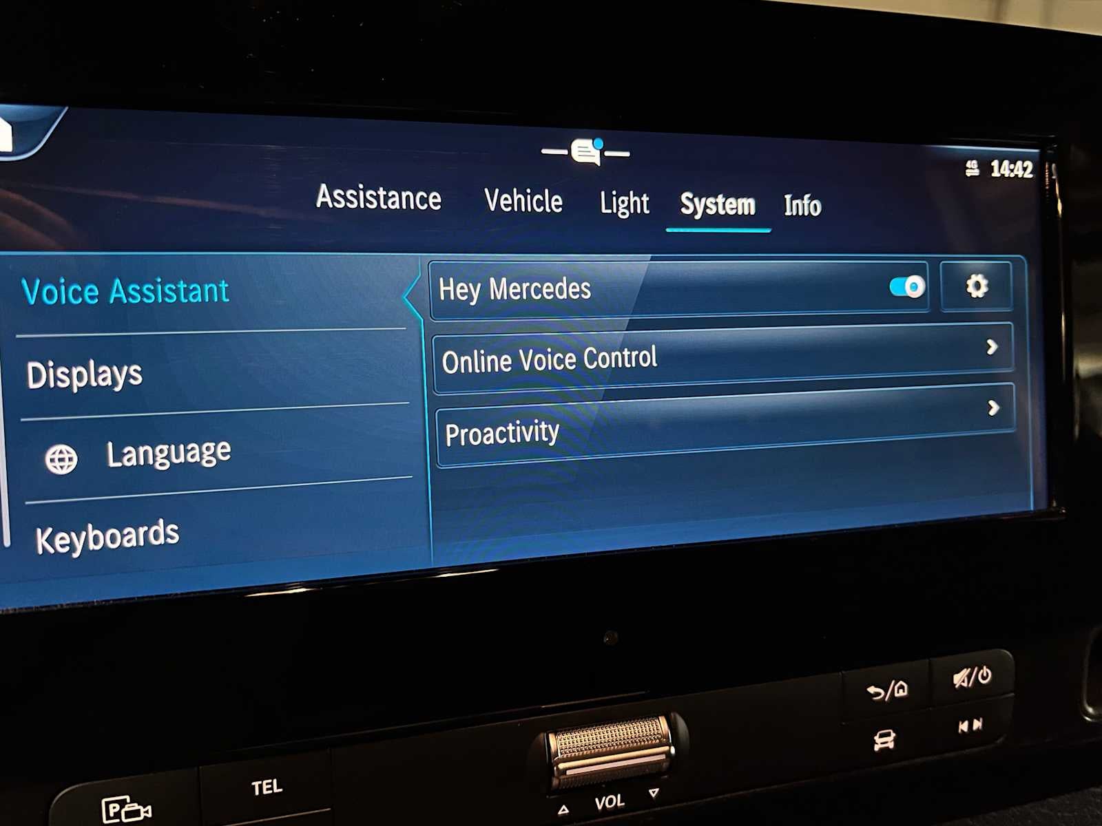 2025 Mercedes-Benz Sprinter 2500 Standard Roof I4 Diesel 144" RWD