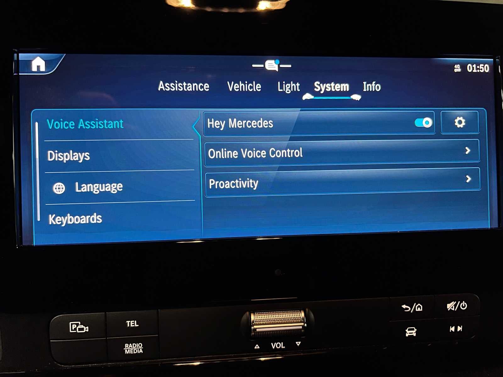 2025 Mercedes-Benz Sprinter 2500 Standard Roof I4 Diesel HO 144" RWD