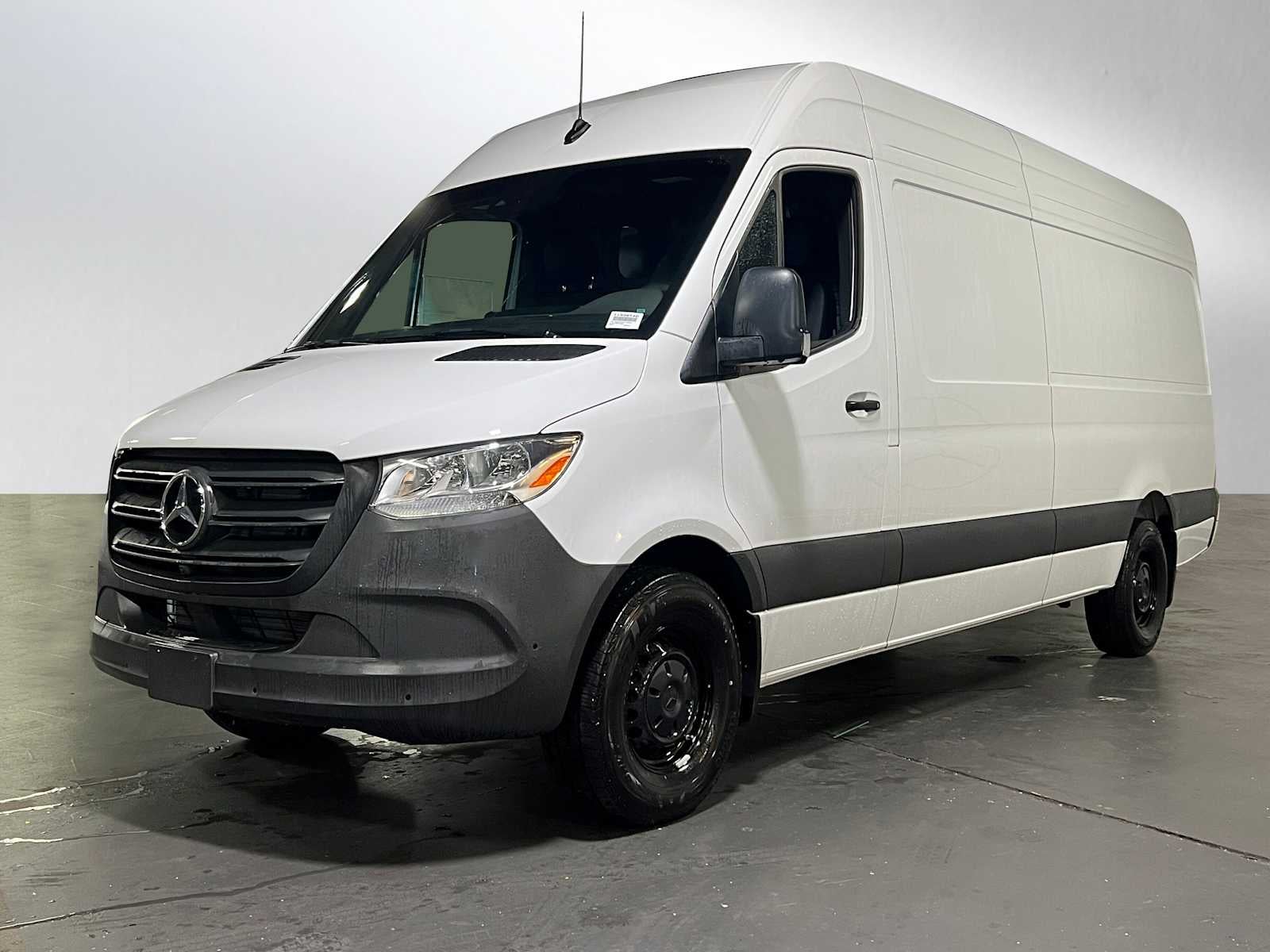 2024 Mercedes-Benz Sprinter 2500 High Roof I4 Diesel HO 170" RWD