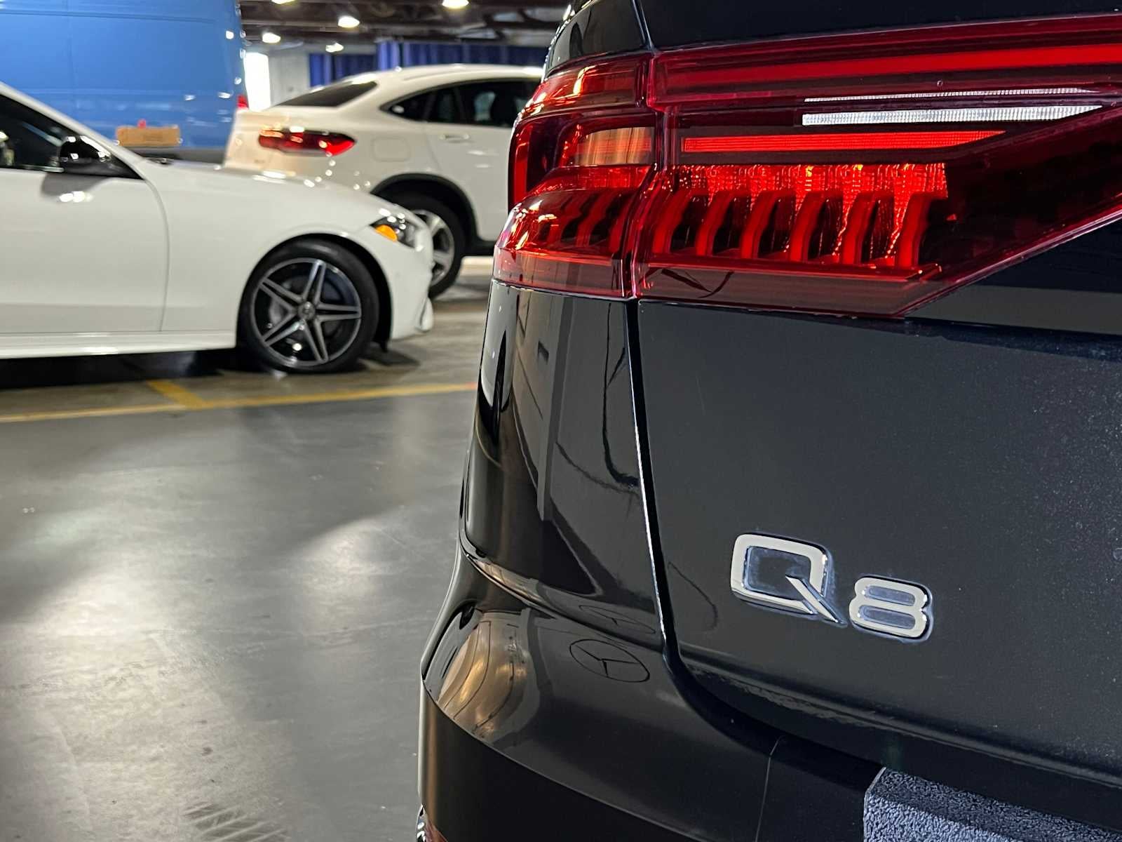 2022 Audi Q8 Premium Plus