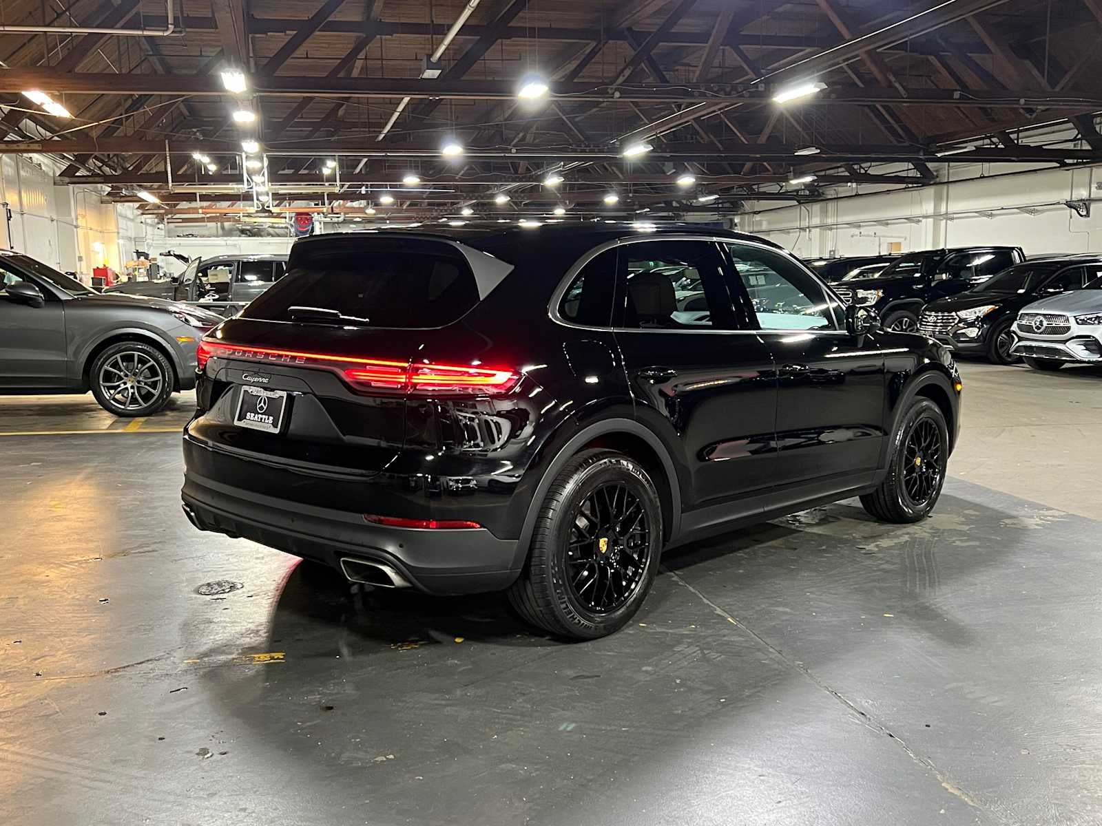 2023 Porsche Cayenne AWD