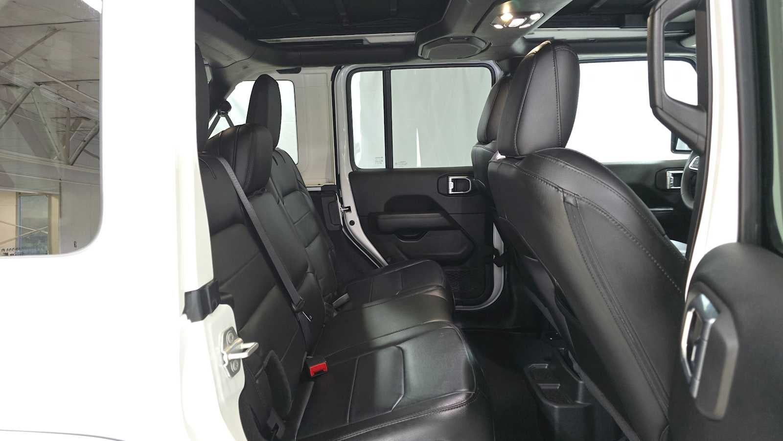 2023 Jeep Wrangler Sahara Altitude