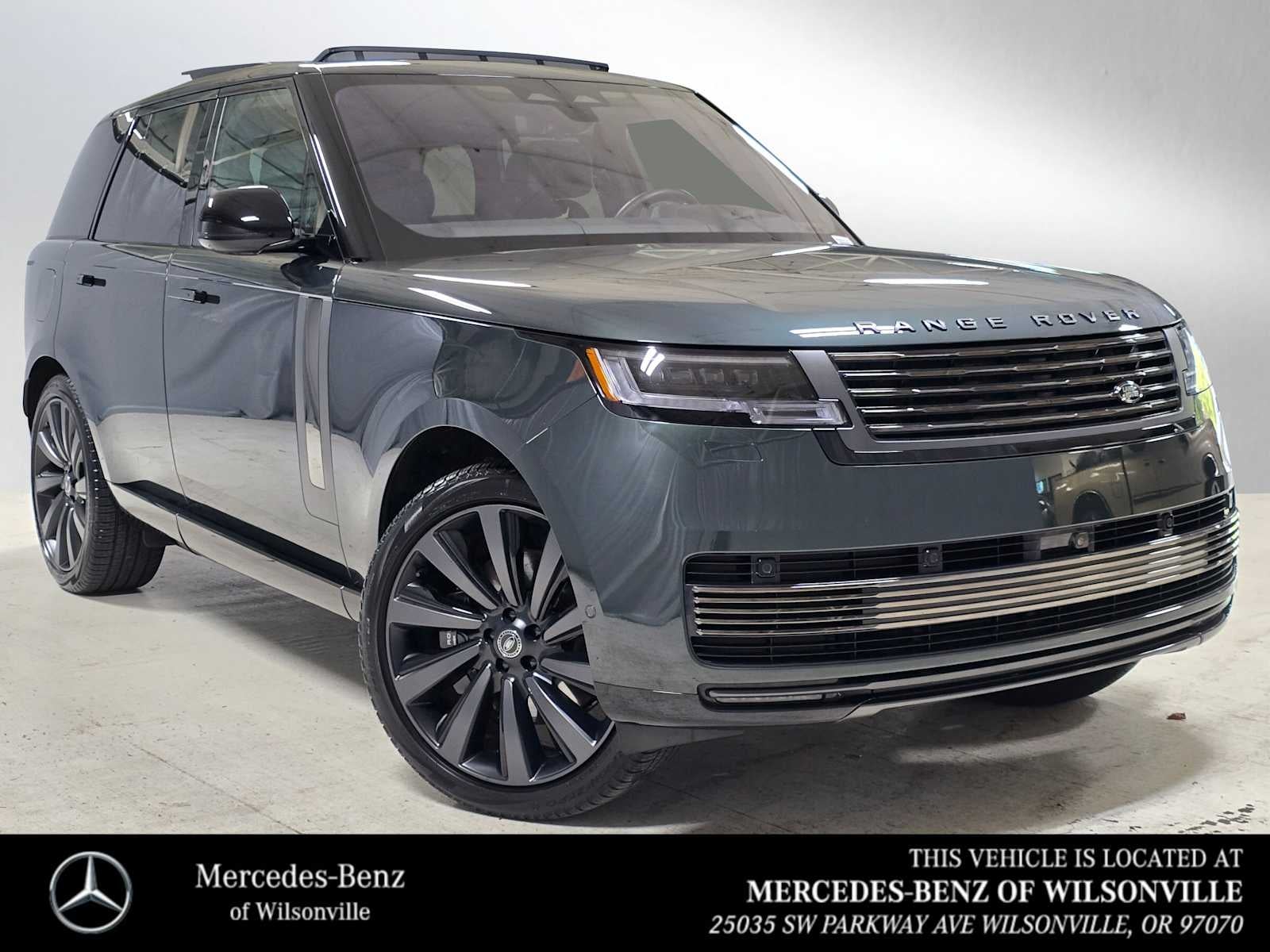 2023 Land Rover Range Rover SV