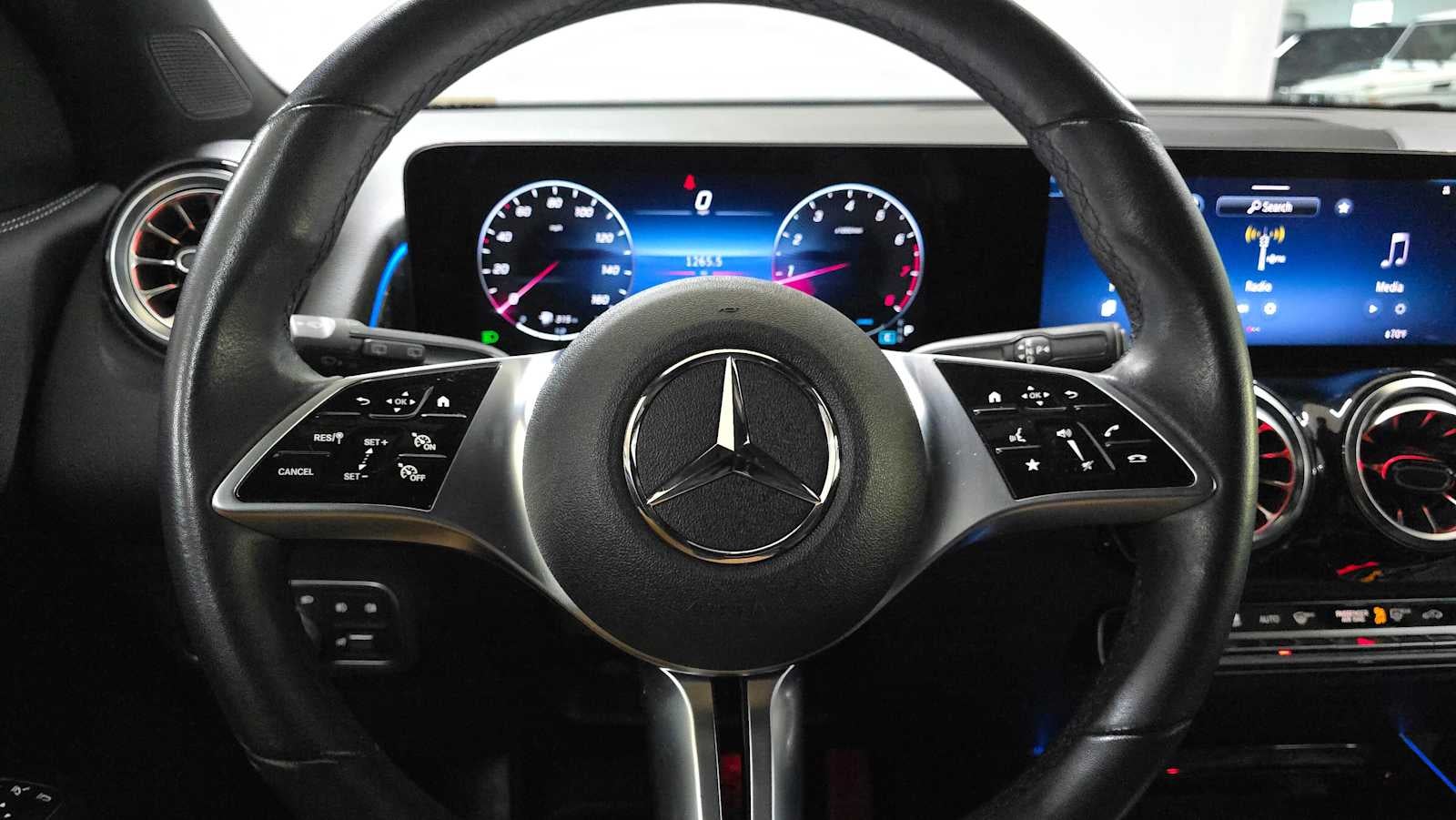 2024 Mercedes-Benz GLB GLB 250