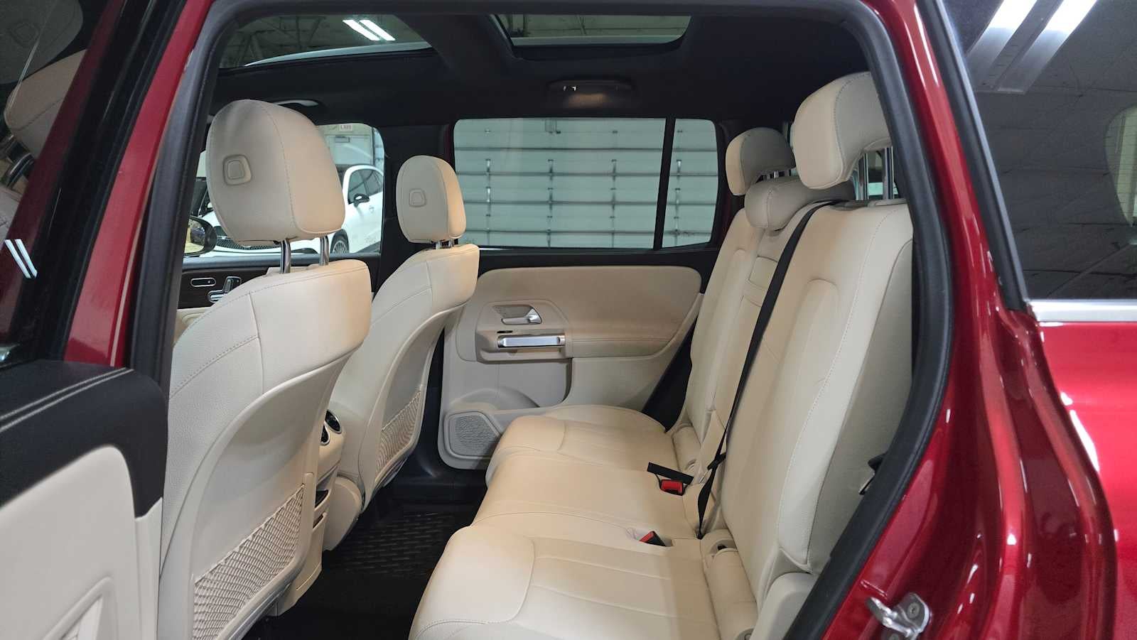 2025 Mercedes-Benz GLB GLB 250