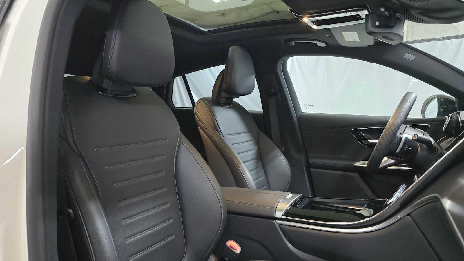 2025 Mercedes-Benz GLC GLC 300