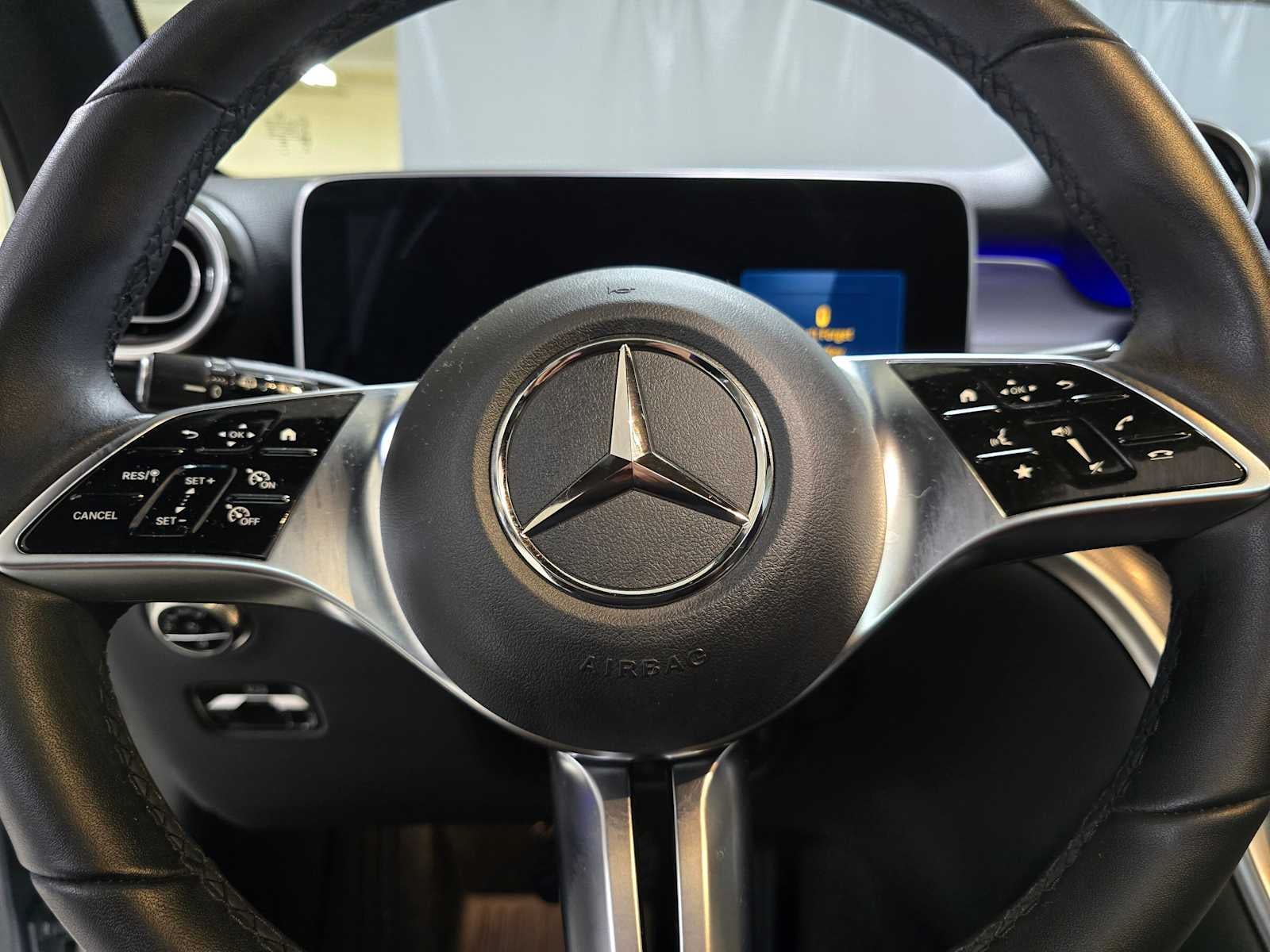 2025 Mercedes-Benz GLC GLC 300