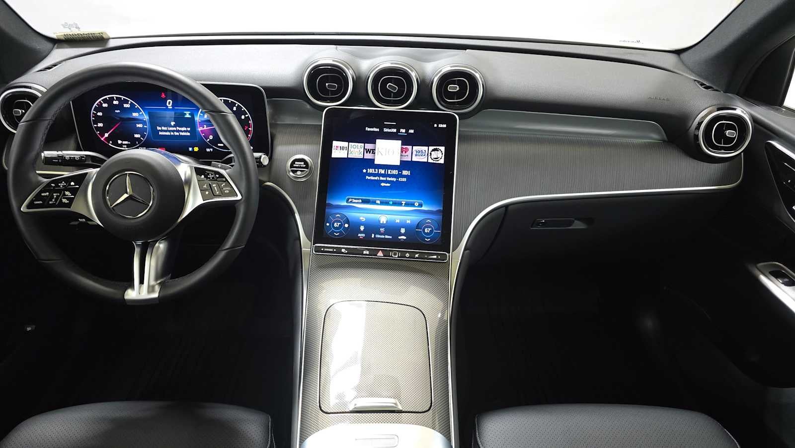 2025 Mercedes-Benz GLC GLC 300