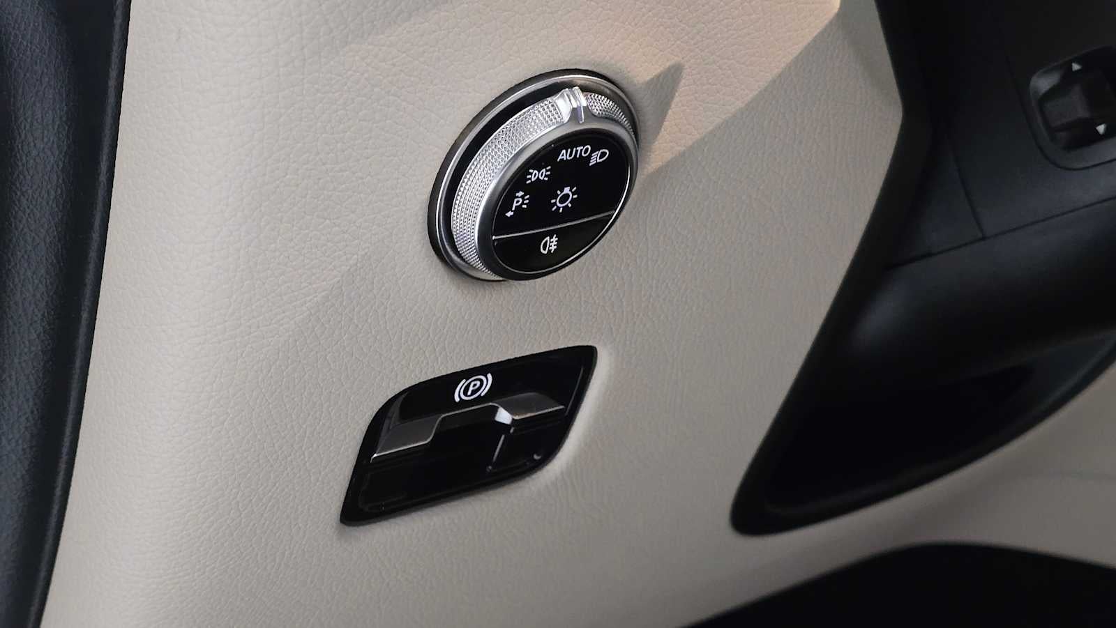 2024 Mercedes-Benz GLC GLC 300