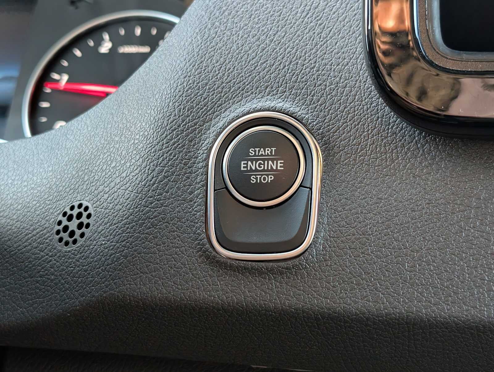 2025 Mercedes-Benz Sprinter 2500 Standard Roof I4 Diesel 144" RWD