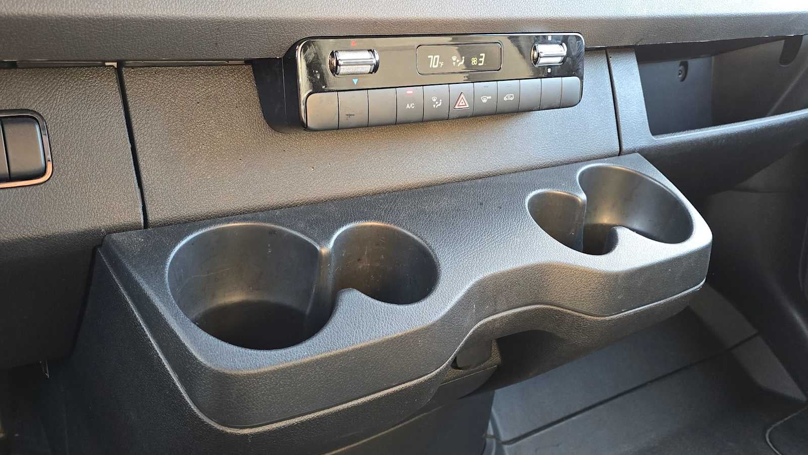 2025 Mercedes-Benz Sprinter 2500 Standard Roof I4 Diesel 144" RWD