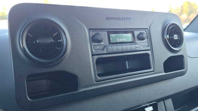2025 Mercedes-Benz Sprinter 2500 Standard Roof I4 Diesel 144" RWD