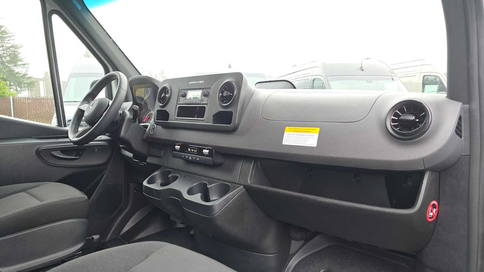 2025 Mercedes-Benz Sprinter 2500 Standard Roof I4 Diesel 144" RWD