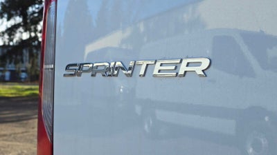 2025 Mercedes-Benz Sprinter 2500 Standard Roof I4 Diesel 144" RWD