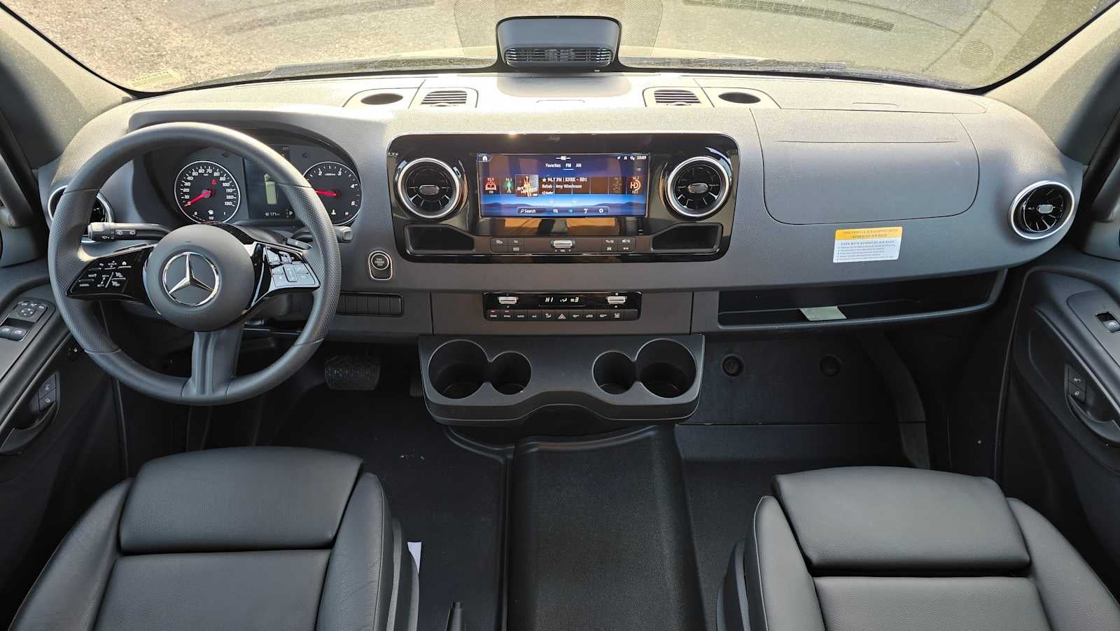 2025 Mercedes-Benz Sprinter 2500 Standard Roof I4 Diesel 144" RWD