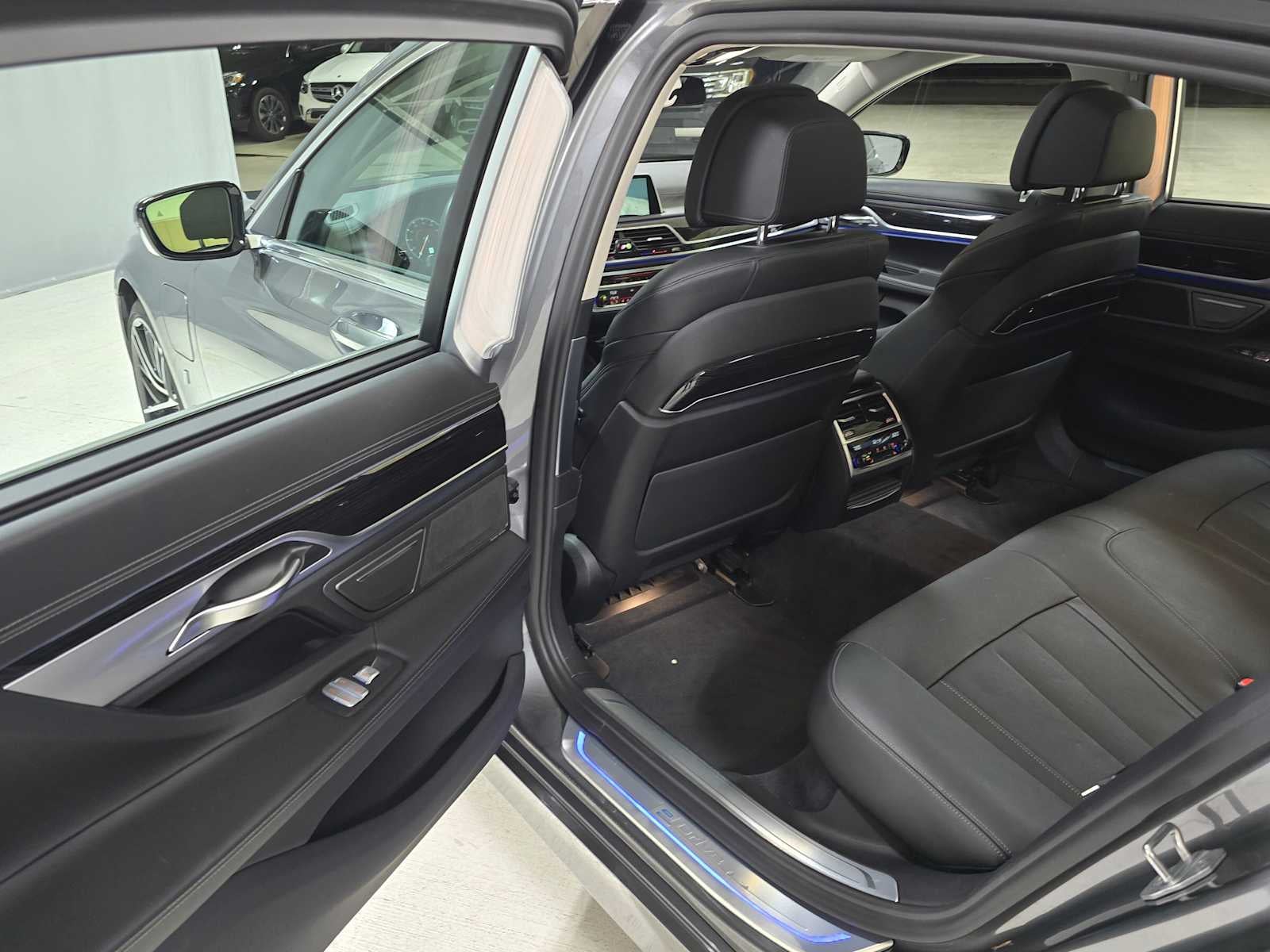 2018 BMW 7 Series 740e xDrive iPerformance