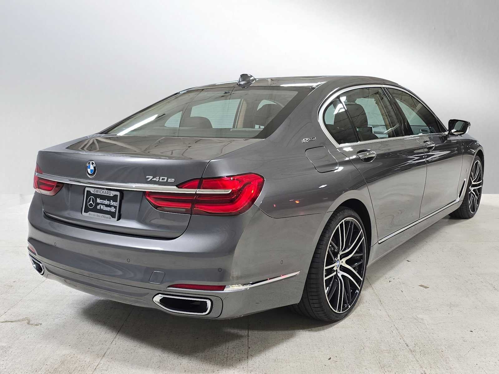 2018 BMW 7 Series 740e xDrive iPerformance
